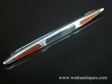 LARGE ANTIQUE AGATE BROOCH
