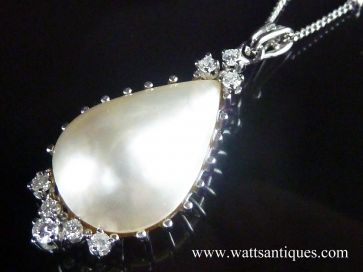 18K MABE PEARL & DIAMOND NECKLACE