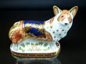 CROWN DERBY ROYAL WINDSOR CORGI
