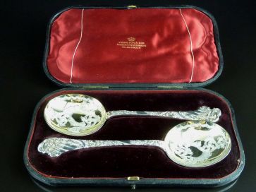 CASED ORNATE S. PLATED SERVING SPOONS