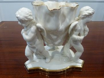 MOORES CHERUB PUTTI COMPORT