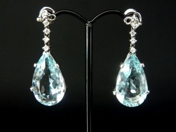 AQUAMARINE & DIAMOND EARRINGS