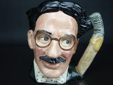 ROYAL DOULTON GROUCHO MARX D6710