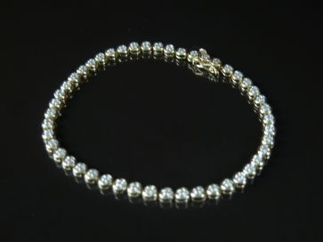 9CT GOLD BRACELET