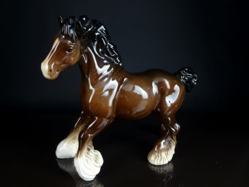 BESWICK CANTERING SHIRE HORSE