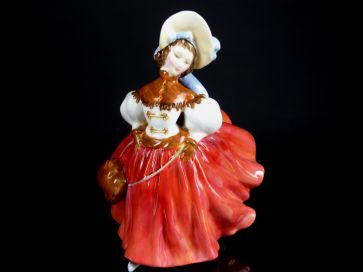 ROYAL DOULTON THE SKATER HN2117