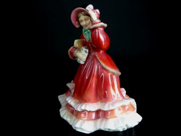 ROYAL DOULTON CHRISTMAS TIME HN 2110