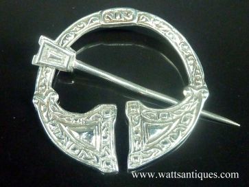 ROBERT ALLISON PENANUALR BROOCH