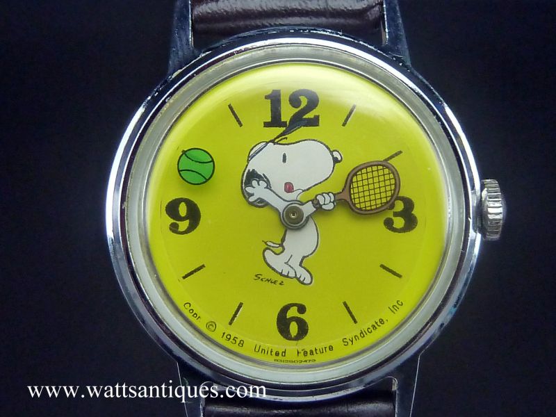 Watt's Antiques RETRO SNOOPY TENNIS CHILDS WATCH