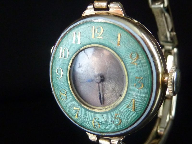 Watt's Antiques :: ROLEX 1912 LADIES 15CT WATCH ::